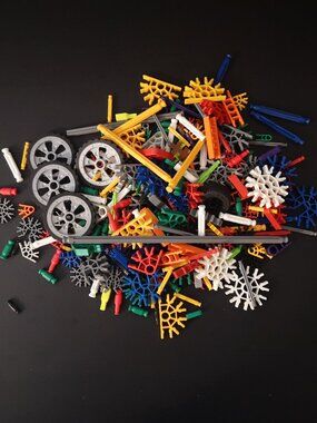 K'nex Innovation Building Basics Set with Booklet Ages 7+ For Parts Only